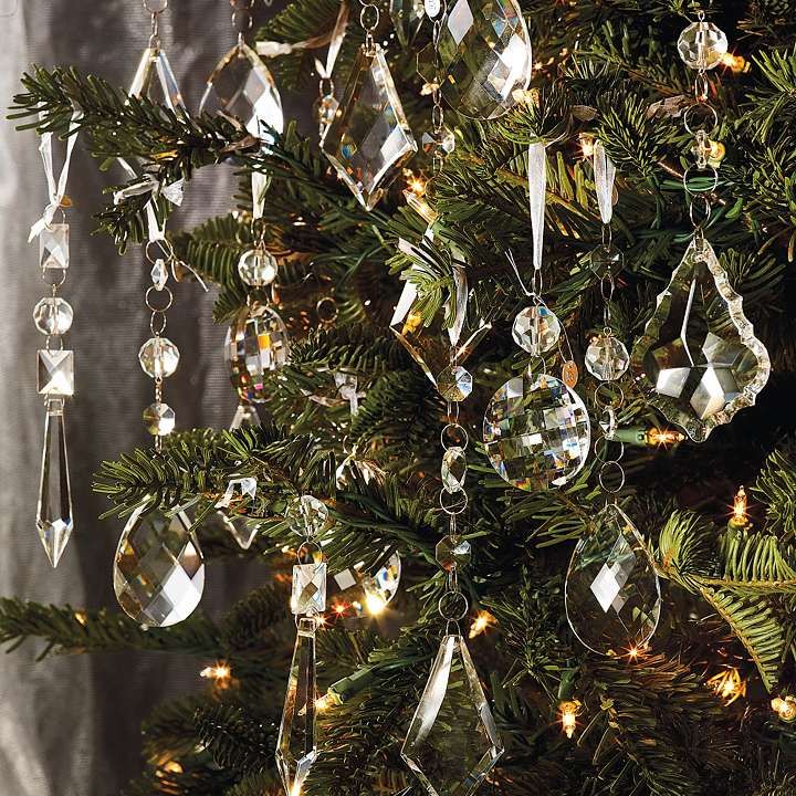 Crystals on your Christmas tree as decorations – Cristalier Crystals